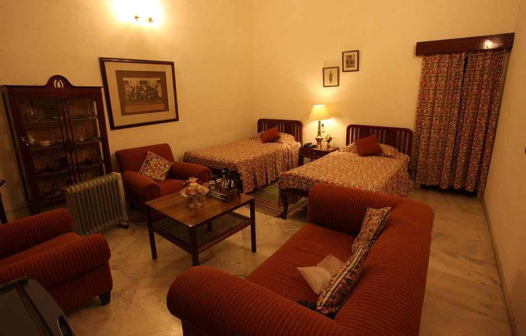 Loharu House Bed and Breakfast Jaipur Buitenkant foto